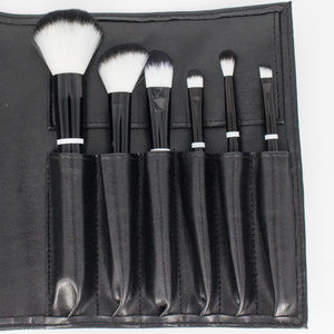 New 6 Makeup Brushes with Leather Travel Pouch